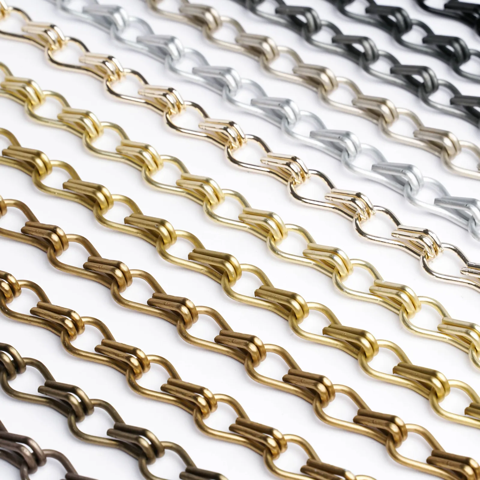 Anodised aluminum finish for SGORIA architectural metal mesh